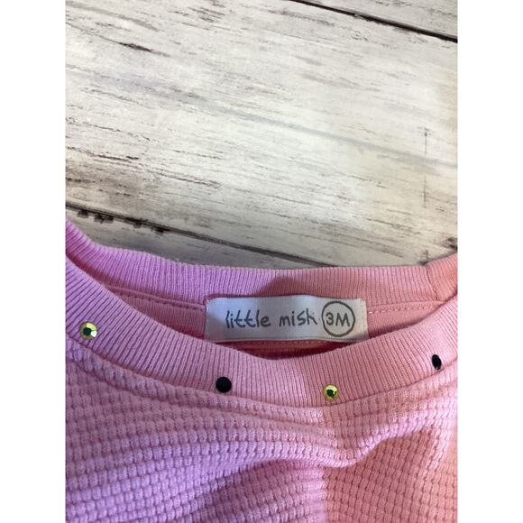 LITTLE MISH 2pc Gold printed design Love Pink Pullover & Pant Set Size- 3M - Picture 4 of 5
